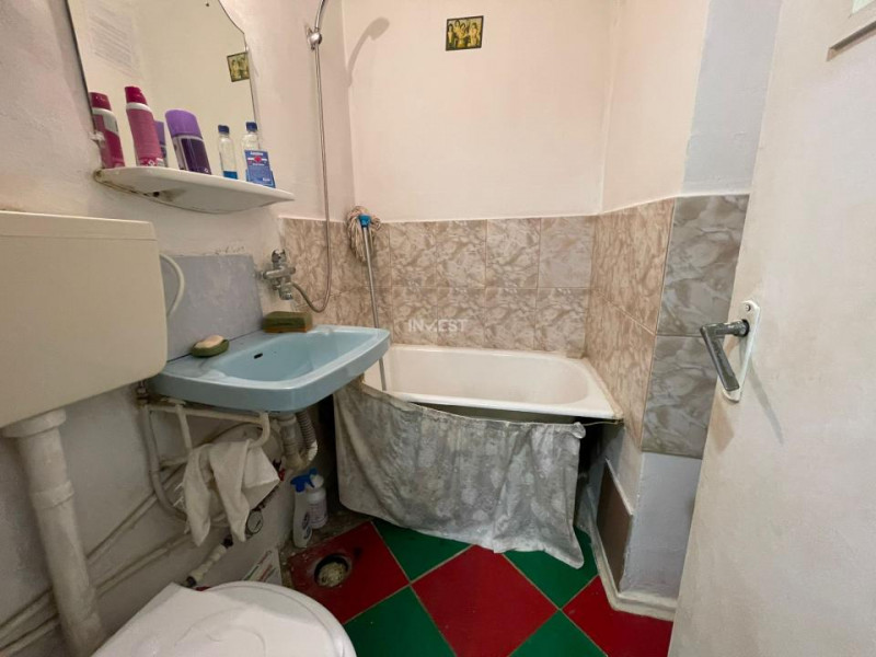 Garsoniera de vanzare, ETaj 3, zona Alexandru cel Bun - Rond Zimbru, Iasi