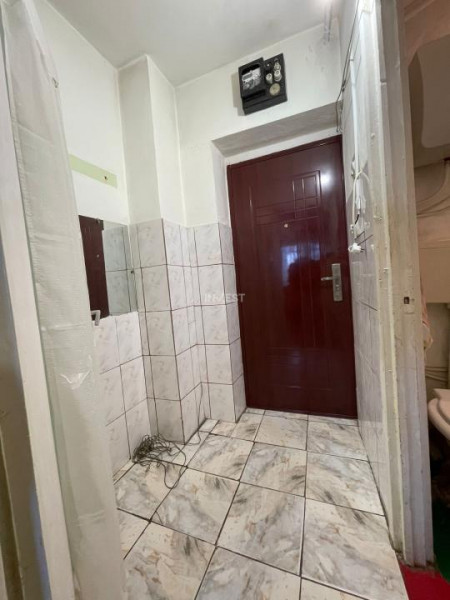 Garsoniera de vanzare, ETaj 3, zona Alexandru cel Bun - Rond Zimbru, Iasi