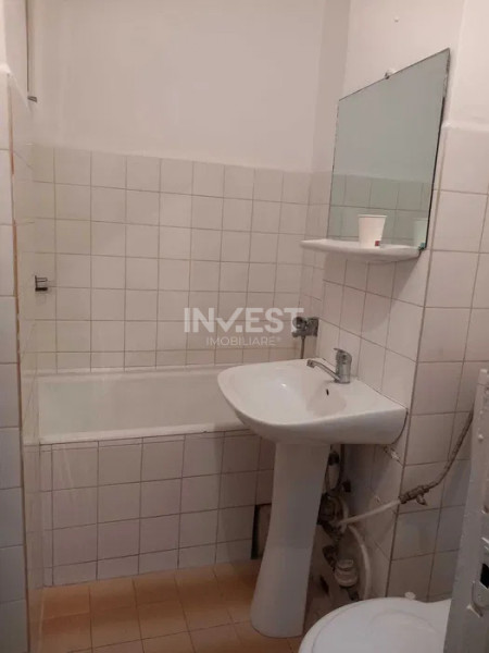 Apartament 2 camere, decomandat, zona Pacurar -Esplanada, Iasi