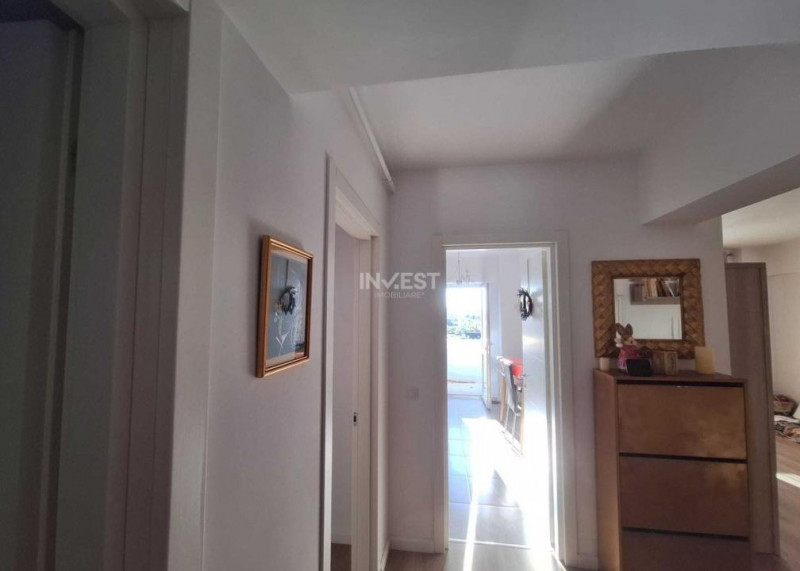 VANZARE-APARTAMENT 2 CAMERE-DECOMANDAT-CONEST DACIA