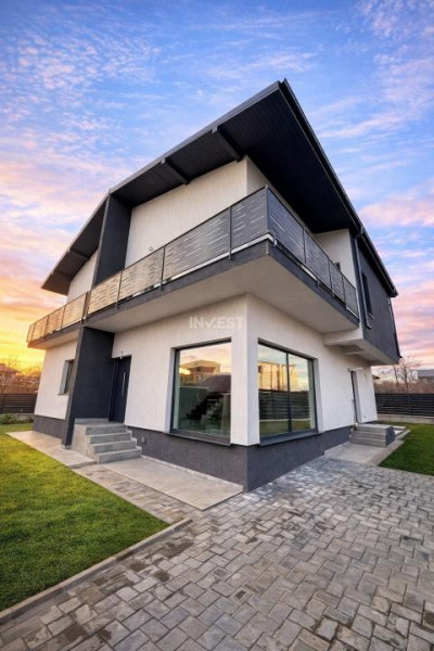 Casă cu 4 camere și 2 băi, gata de mutare, de vânzare în Bucium - Iași