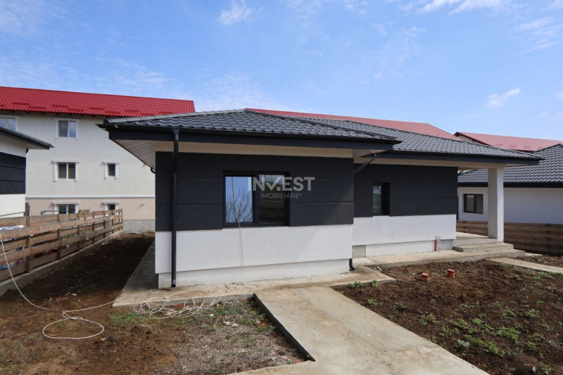 CASA FINALIZATA SI INTABULATA IN ZONA HORPAZ , 500 MP DE TEREN