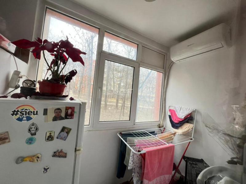 Garsoniera 31 mp ,etaj 1 , zona Tatarasi