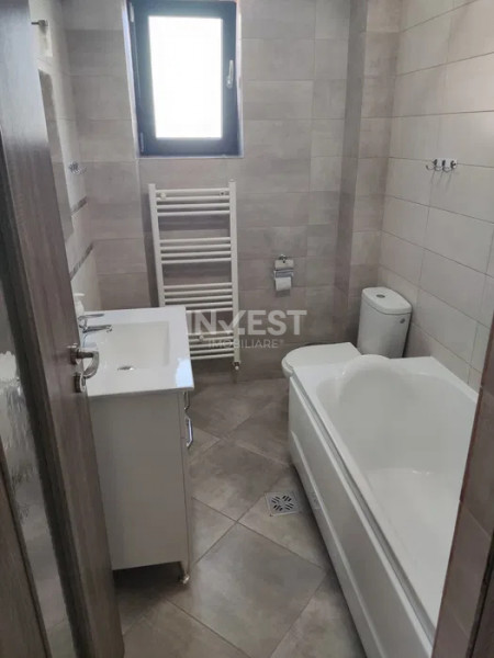 APARTAMENT CU 2 CAMERE DECOMANDAT, ETAJ 1, CAPAT CUG