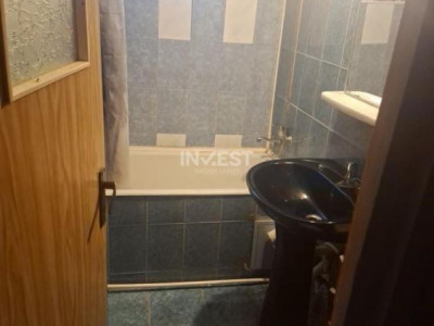 Apartament 3 camere-Zimbru