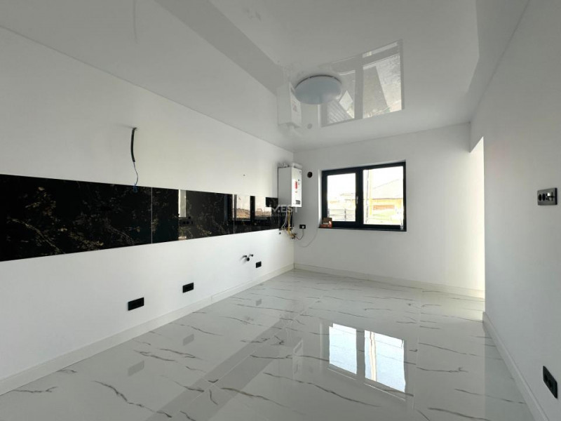 COMISION 0%! Duplex modern cu 3 dormitoare, 2 băi și terasă panoramică