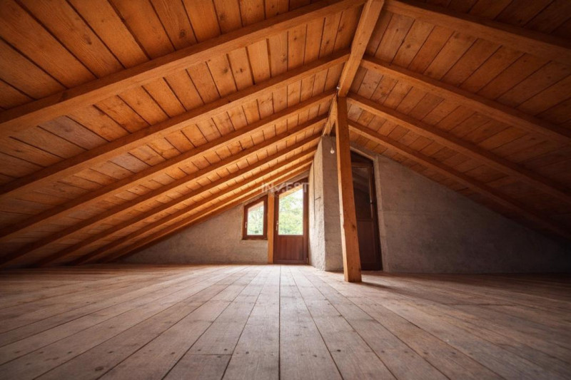 Casă tip duplex de vânzare 380 MP teren, zona Vișani - IAȘI, COMISION 0%