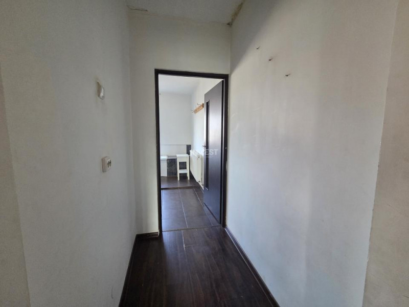 Apartament 4 camere-decomandat-Dacia