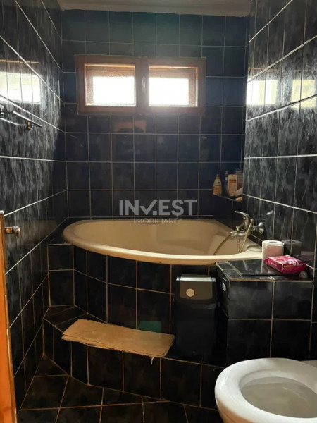 Apartament 3 camere-Podu Ros-etaj 1