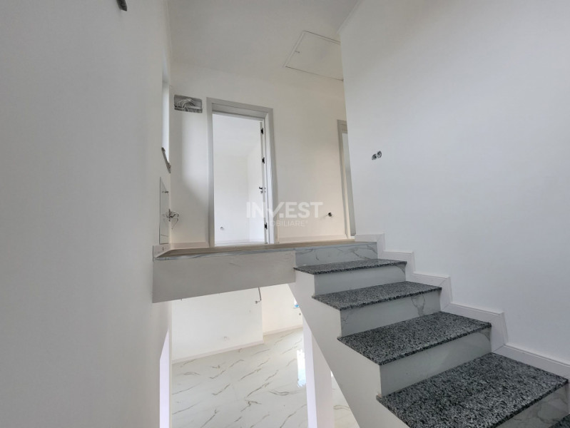 CASA INDIVIDUALA, 4 CAMERE, 2 BAI, 115 MP UTILI, MIROSLAVA-LIDL