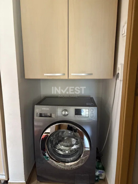 Apartament 2 camere, decomandat, Nicolina, etaj intermediar