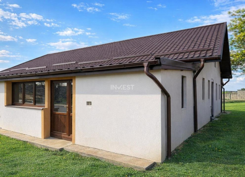 Casă tip duplex de vânzare 380 MP teren, zona Vișani - IAȘI, COMISION 0%