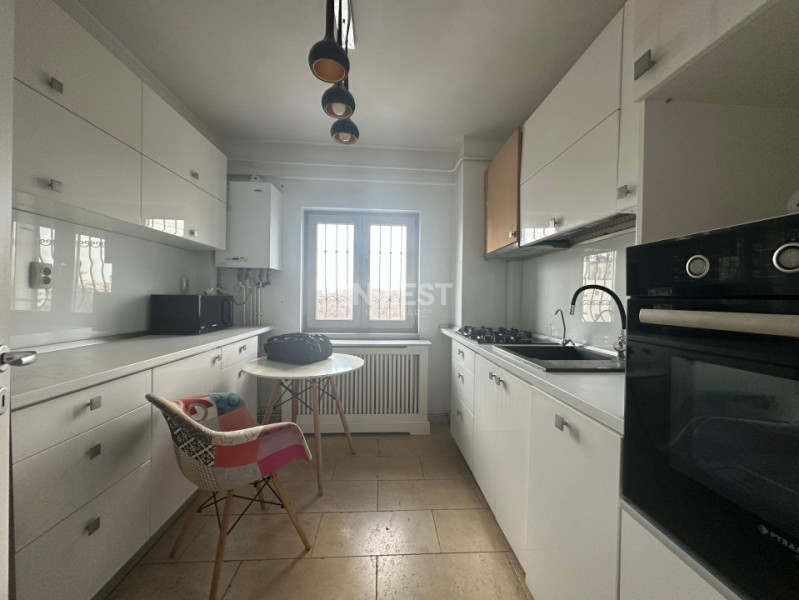 COPOU- Apartament cu 4 camere 