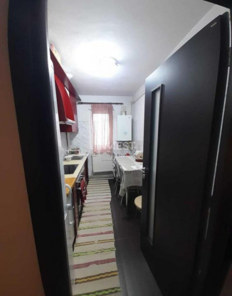 Apartament 3 camere- zona Dacia