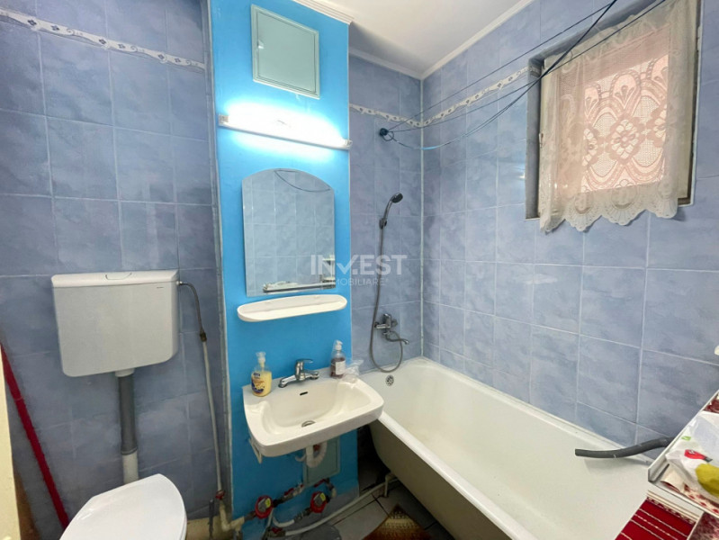 Ap 2 camere decomandat-54 mp-etaj 1-Podu Ros-Palas Mall