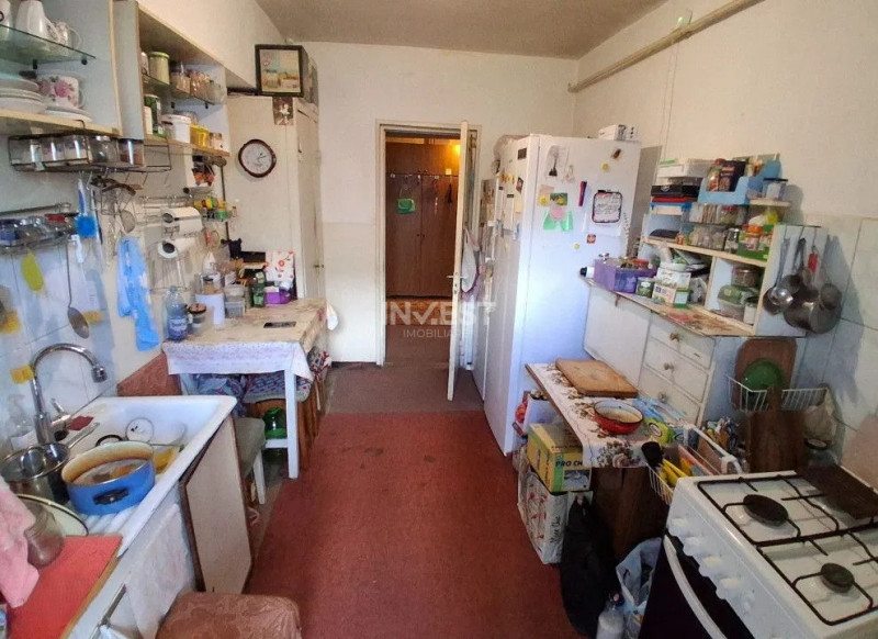 Apartament de vanzare 3 camere, 79 mp, etaj 1, zona Canta, Iasi