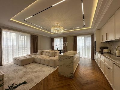 Apartament Deosebit De 3 Camere In Azimut-Copou