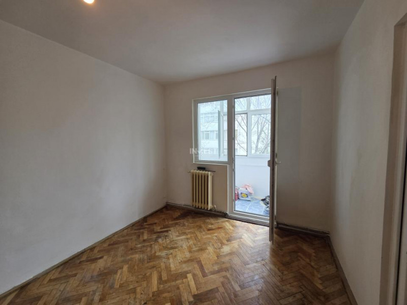 Apartament 3 camere-Etaj 2-Alexandru cel Bun