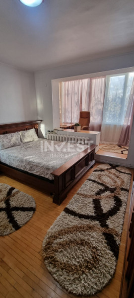 DE INCHIRIAT-4 Camere-Vila-Copou