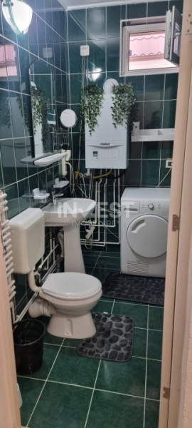 DE INCHIRIAT-4 Camere-Vila-Copou