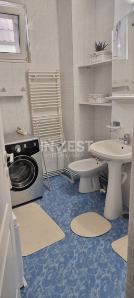 DE INCHIRIAT-4 Camere-Vila-Copou