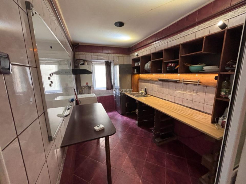 De vanzare! 3 camere, Etaj 1, zona Garii, Iasi