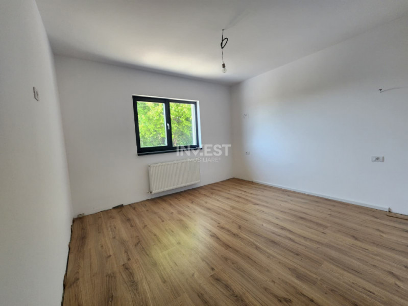 Casă parter, 3 camere, 818 mp teren, zona Valea Adanca