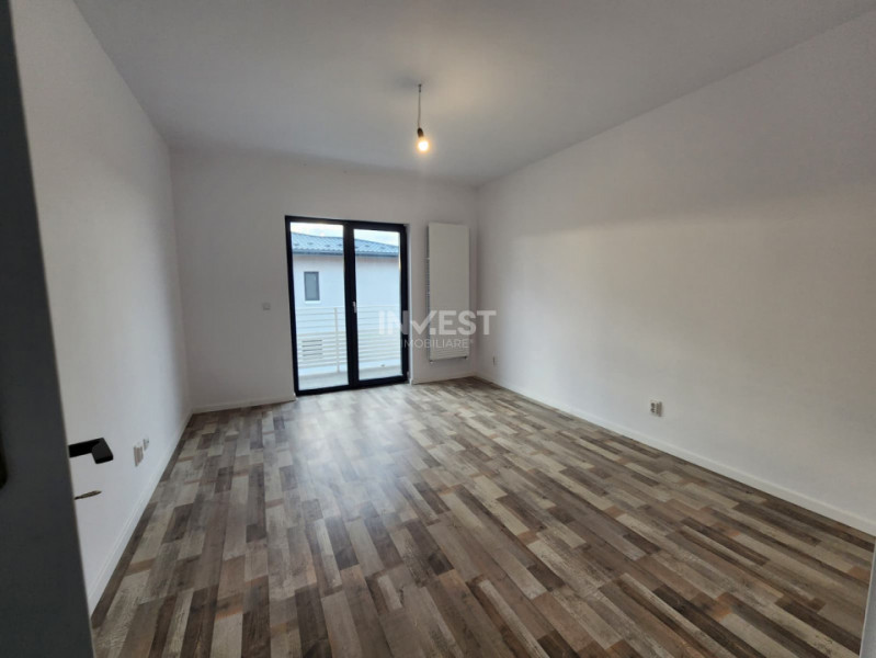 CASA 4 CAMERE, 2 BAI, 440 MP TEREN, MIROSLAVA