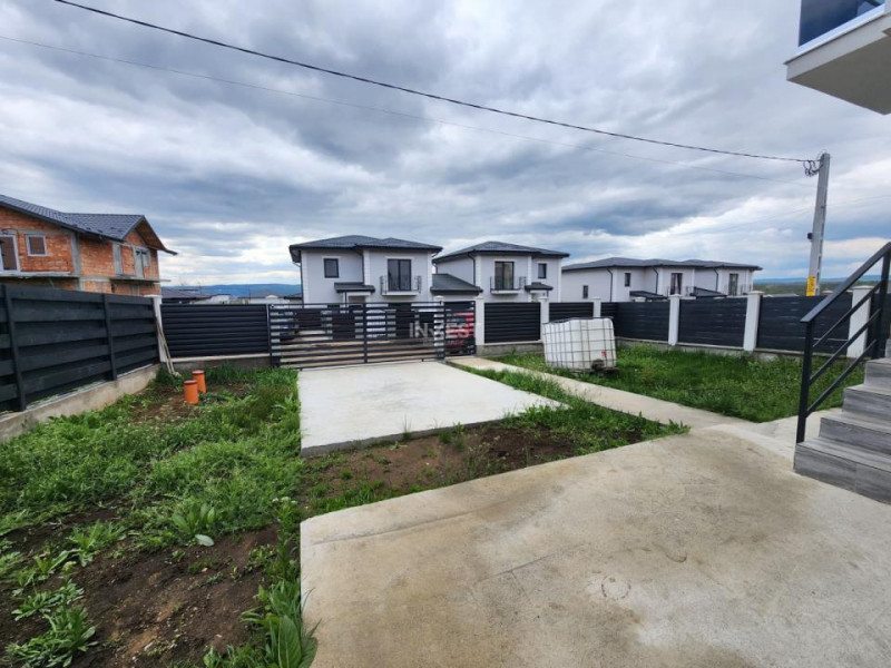 CASA SEMI-SINGLE, 4 CAMERE, 2 BAI, MAGAZIE, 116 MP UTILI, VALEA ADANCA