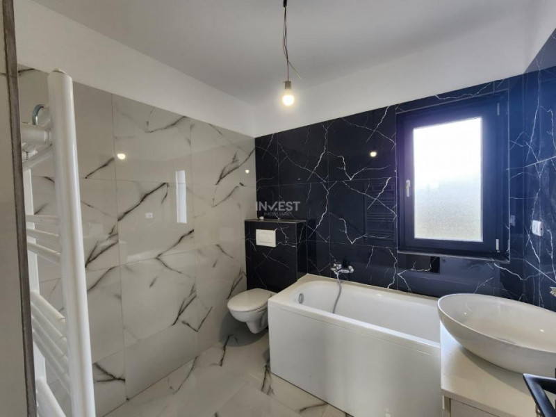 CASA SEMI-SINGLE, 4 CAMERE, 2 BAI, MAGAZIE, 116 MP UTILI, VALEA ADANCA