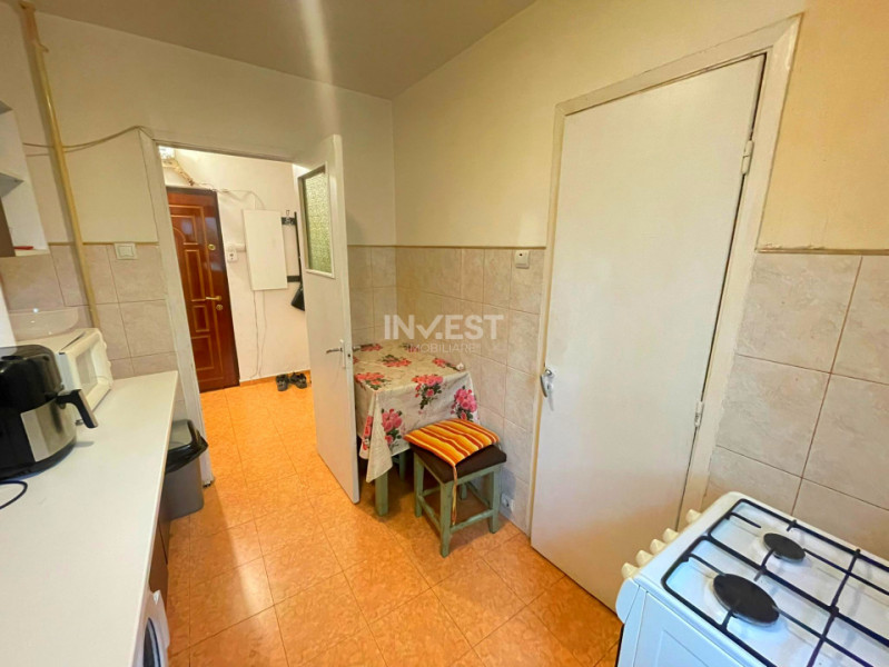 Apartament 3 camere-etaj 1-Podu Ros-bloc fara risc