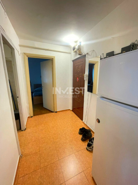 Apartament 3 camere-etaj 1-Podu Ros-bloc fara risc