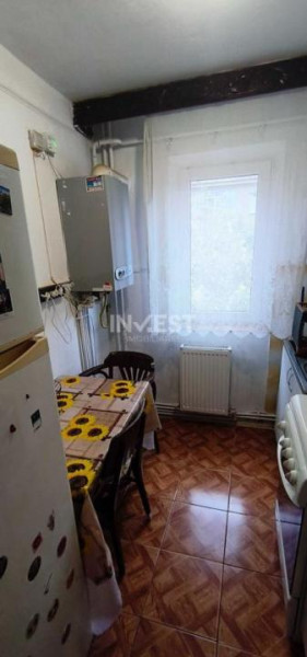 Apartament 2 camere-etaj 3-Mircea Cel Batran