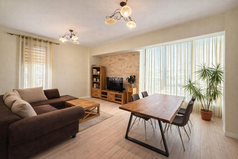 Apartament 2 camere, decomandat, 68 mp utili, zona Frumoasa-Cetățuia