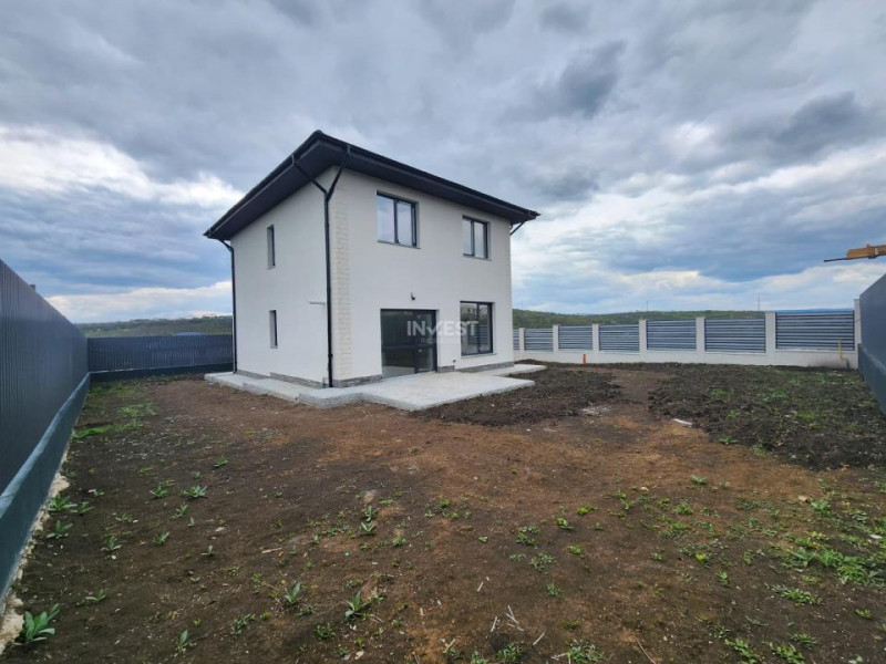 Casa cu 4 camere,2 bai, finalizata, MUTARE IMEDIATA, Valea Adanca