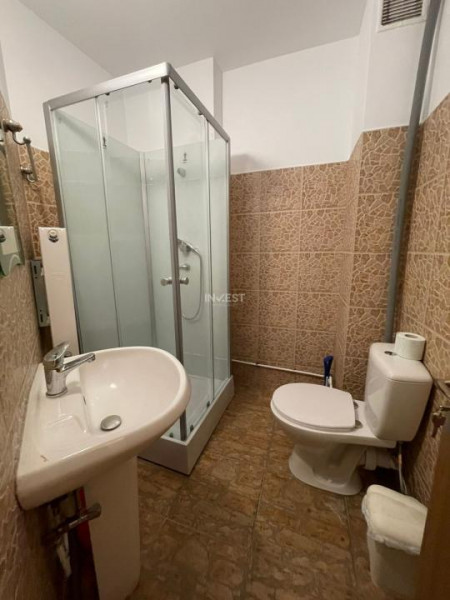 Apartament 3 camere, decomandat, zona Pacurari- Piata Pacurari, Iasi