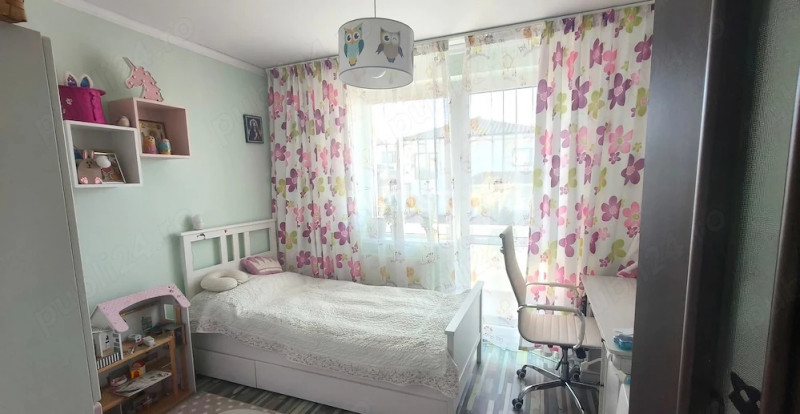 Apartament decomandat cu 3 camere, 82 mp, zona Bucium