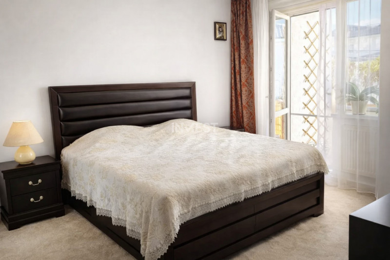 Apartament decomandat cu 3 camere, 82 mp, zona Bucium