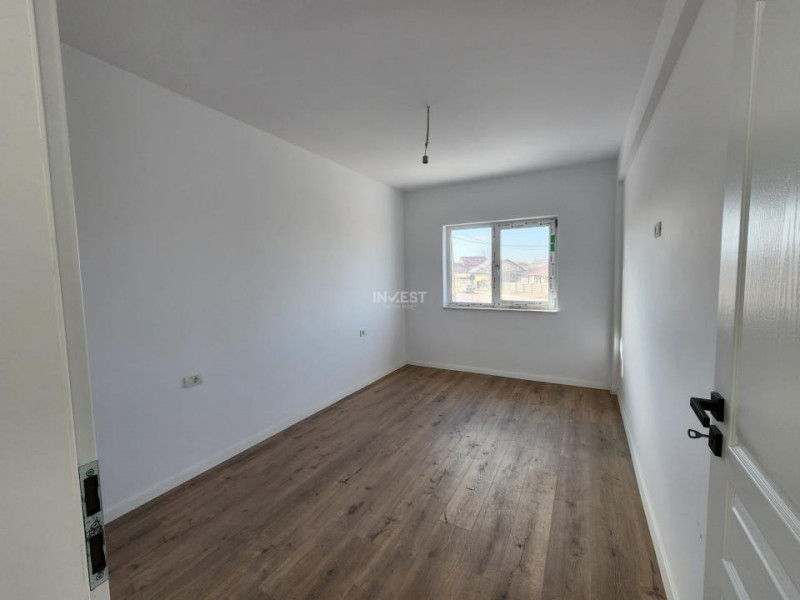 CASA INDIVIDUALA , 4 CAMERE,2 BAI, 530 MP TEREN, MIROSLAVA