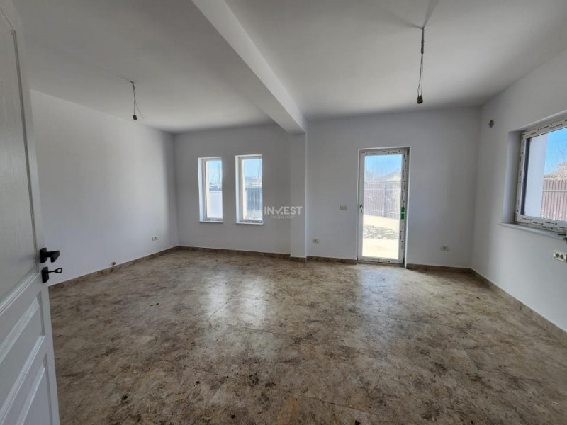 CASA INDIVIDUALA , 4 CAMERE,2 BAI, 530 MP TEREN, MIROSLAVA