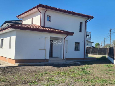 CASA INDIVIDUALA , 4 CAMERE,2 BAI, 530 MP TEREN, MIROSLAVA