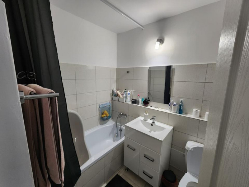 APARTAMENT CU 1 CAMERA , ETAJUL 3 , 41,5 MP , BLOC CU LIFT NICOLINA-FRUMOASA