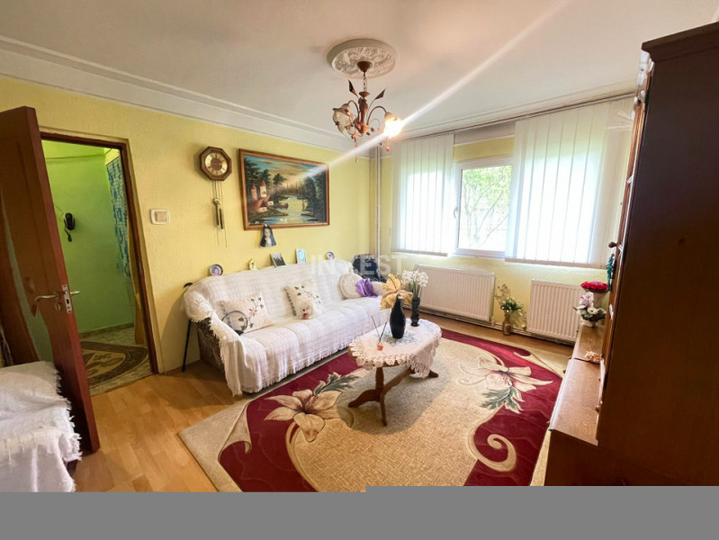 Apartament 2 camere-Podu Ros-liceul Dimitrie Cantemir