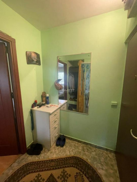 Apartament 2 camere-Podu Ros-liceul Dimitrie Cantemir
