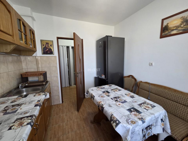 Apartament 3 camere-decomandat-etaj intermediar-Mircea Cel Batran