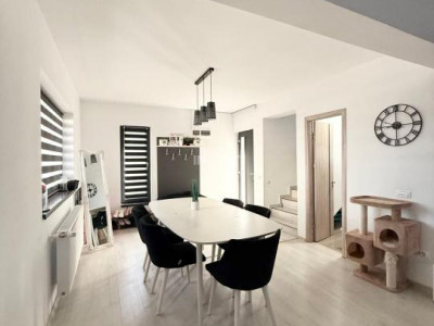 Casa individuala, 4 camere, 105 mp utili, zona Miroslava