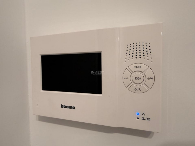 Apartament 1 cameră 44MP, etaj intermediar, bloc din 2024 în zona Podu Roș