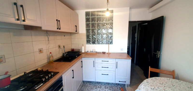 Apartament de vanzare! 3 camere, decomandat, zona Nicolina 2, Iasi