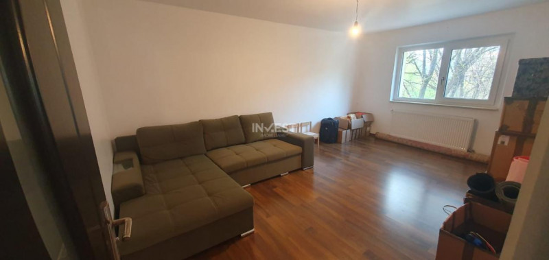 Apartament de vanzare! 3 camere, decomandat, zona Nicolina 2, Iasi