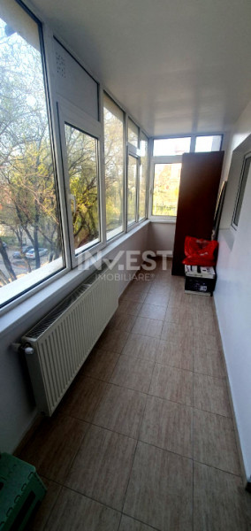 Apartament de vanzare! 3 camere, decomandat, zona Nicolina 2, Iasi